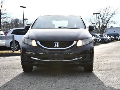 Used 2013 Honda Civic LX image 2
