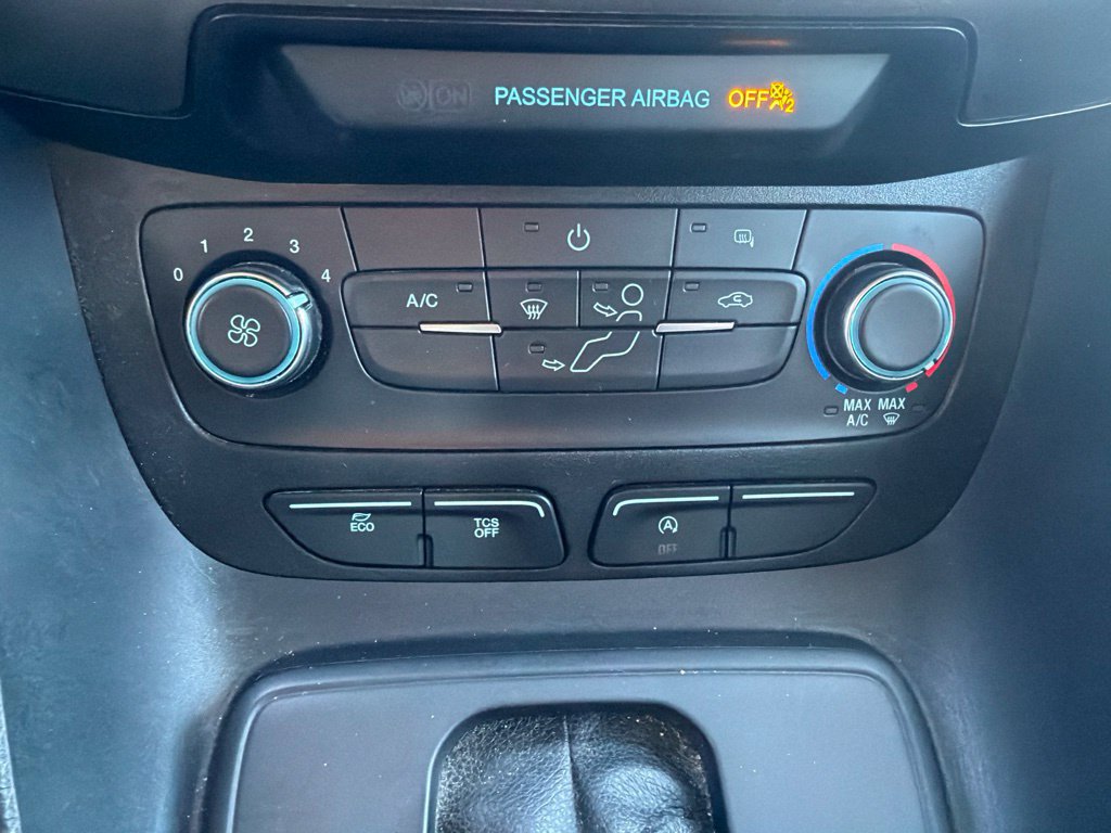 Used 2022 Ford Transit Connect XLT FWD image 22