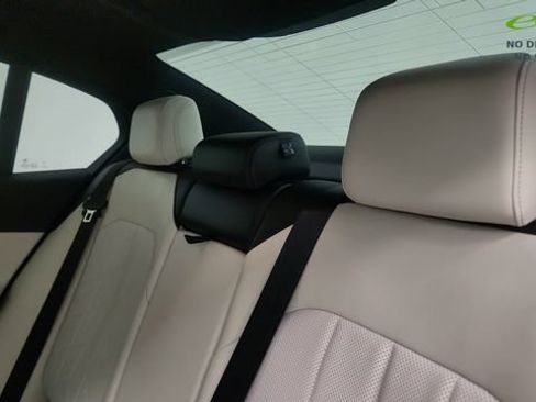 Used 2026 BMW i5 eDrive40 w/ M Sport Package RWD image 61