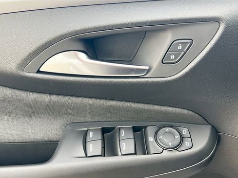 New 2026 Buick Envista Sport Touring w/ Convenience I Package FWD image 13
