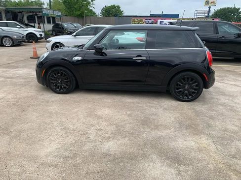 Used 2020 MINI Cooper S FWD image 9