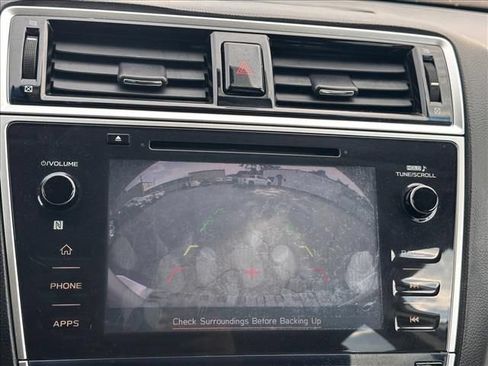 Used 2018 Subaru Outback 2.5i Premium AWD/4WD image 27