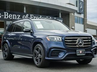 Used 2024 Mercedes-Benz GLS 450 4MATIC video 1