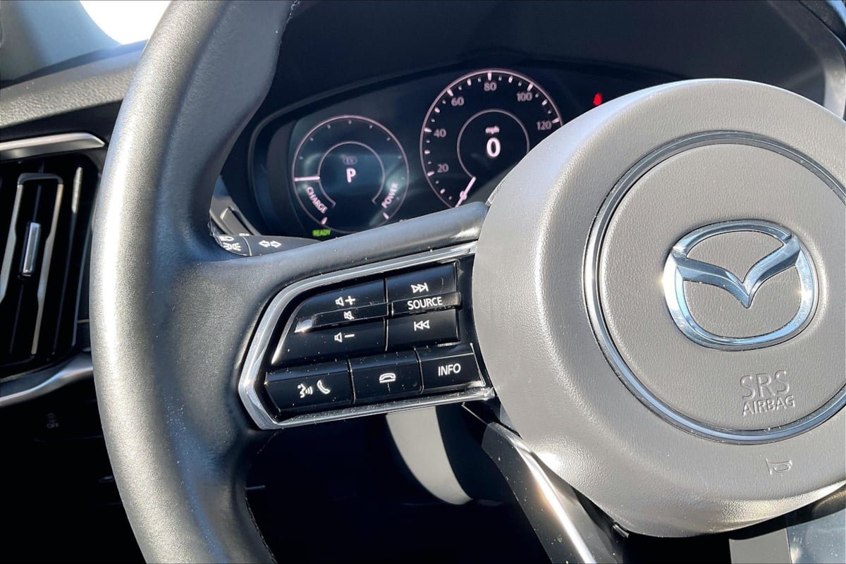 Used 2024 MAZDA CX-90 Plug-In Hybrid w/ Preferred AWD/4WD image 15