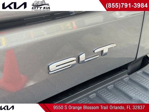 Used 2020 GMC Sierra 1500 SLT w/ SLT Premium Package AWD/4WD image 9