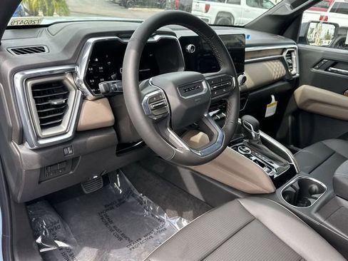 New 2026 GMC Canyon Denali image 10