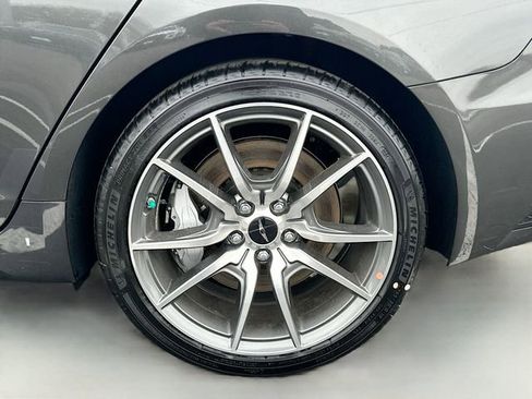 Certified 2025 Genesis G70 2.5T image 23