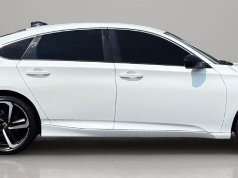 Used 2022 Honda Accord Sport image 16