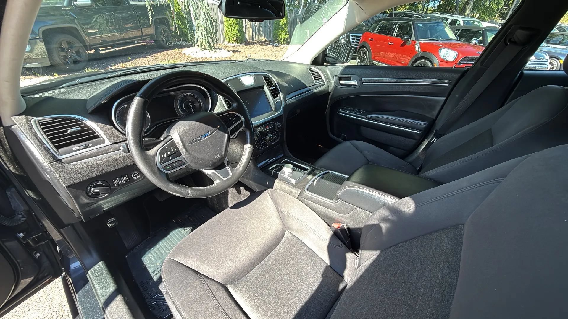 Used 2019 Chrysler 300 Touring w/ Sport Appearance Package RWD image 13