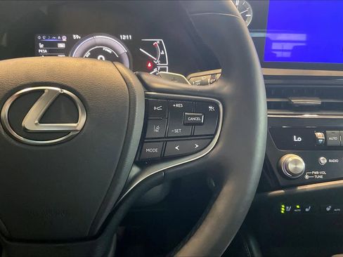 Used 2025 Lexus ES 300h F Sport w/ Accessory Package (Z1) FWD image 24