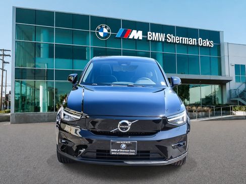 Used 2023 Volvo C40 P8 Recharge Ultimate w/ Protection Package Premier AWD/4WD image 2