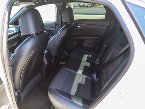Used 2023 Kia Forte GT-Line w/ GT-Line Technology Package FWD image 18