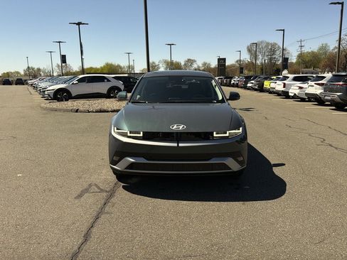 New 2026 Hyundai Ioniq 5 SE AWD/4WD image 10