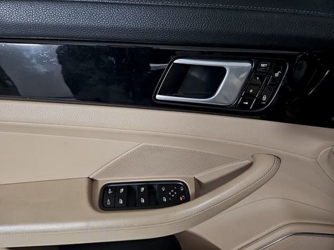 Used 2018 Porsche Panamera 4 AWD/4WD image 12
