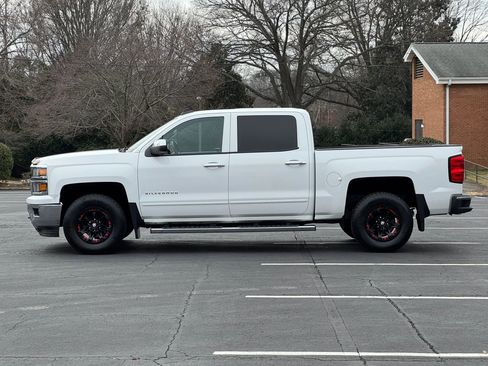 Used 2015 Chevrolet Silverado 1500 LT image 2