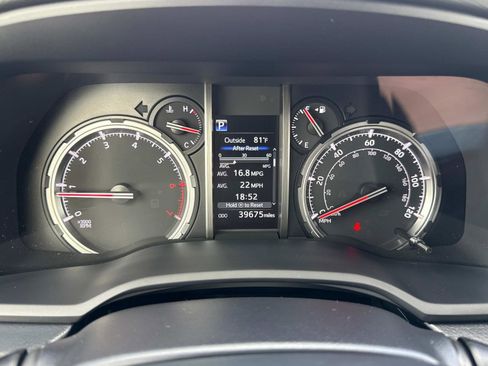 Used 2022 Toyota 4Runner TRD Sport image 11