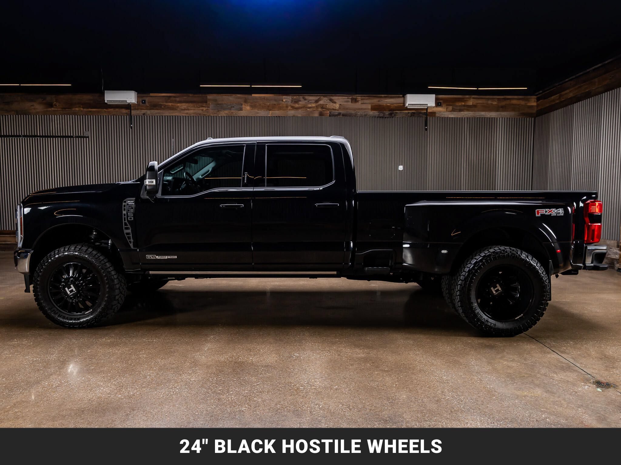 Used 2024 Ford F350 Lariat w/ Lariat Ultimate Package AWD/4WD image 5