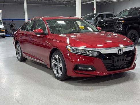 Used 2020 Honda Accord EX image 2