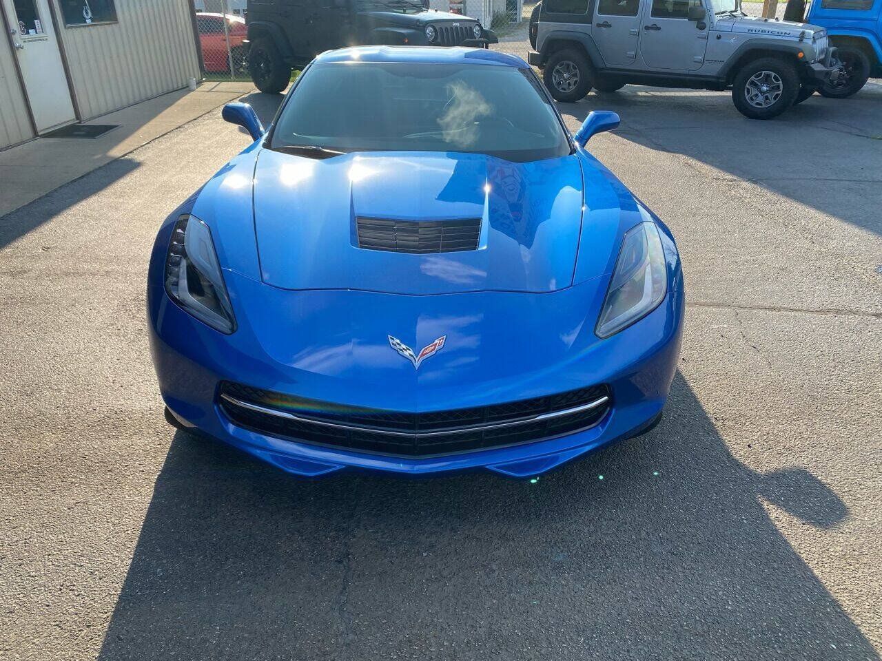 Used 2016 Chevrolet Corvette Stingray Coupe RWD image 11
