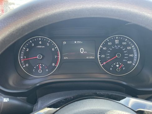 Used 2024 Kia Forte LXS image 7