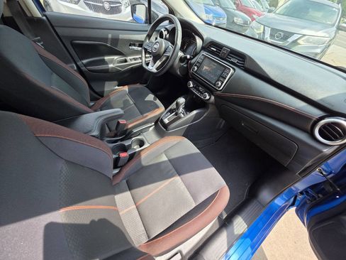 Used 2021 Nissan Versa SR image 9
