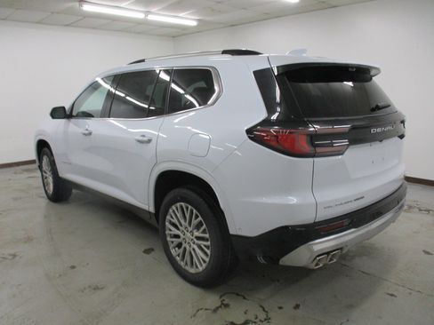 New 2026 GMC Acadia Denali w/ Super Cruise Package image 12