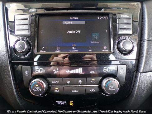 Used 2020 Nissan Rogue SV AWD/4WD image 35