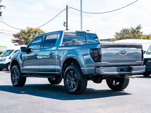 Used 2022 Ford F150 XLT w/ Equipment Group 302A High AWD/4WD image 5