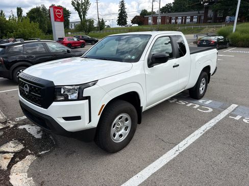 Certified 2024 Nissan Frontier S w/ Technology Package AWD/4WD image 1