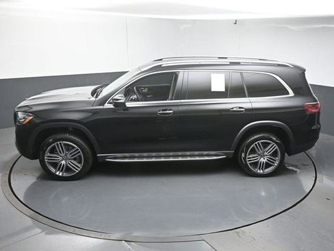 Used 2026 Mercedes-Benz GLS 450 4MATIC image 46