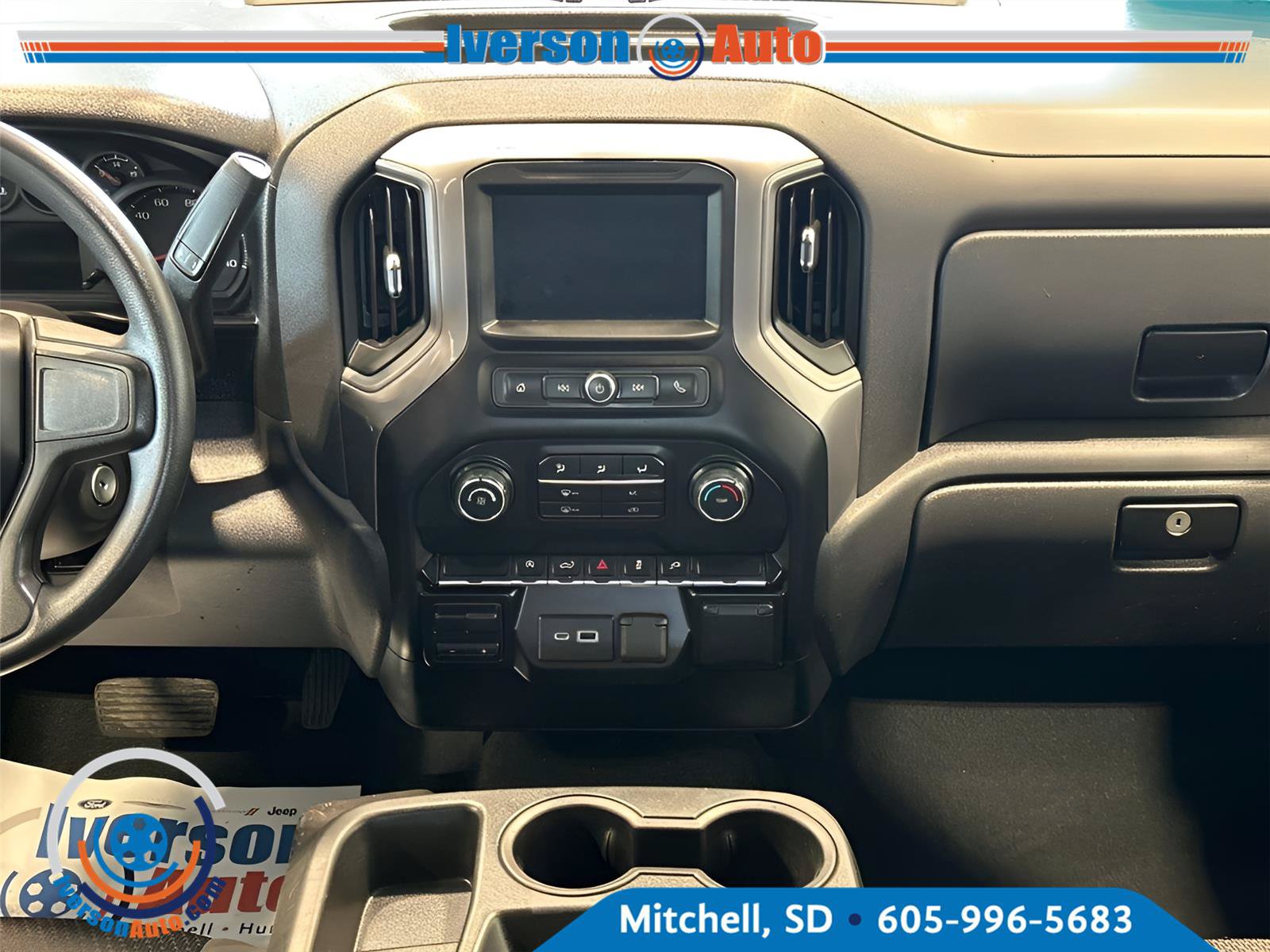 Used 2021 Chevrolet Silverado 1500 Custom AWD/4WD image 29