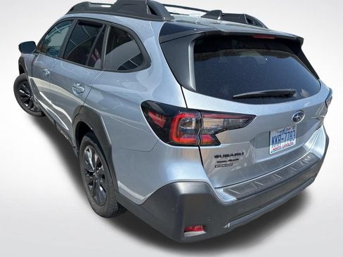 Used 2024 Subaru Outback Onyx Edition AWD/4WD image 4