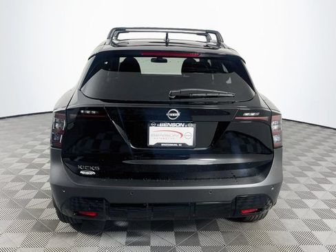 New 2026 Nissan Kicks SV w/ Cold Weather Package FWD image 6