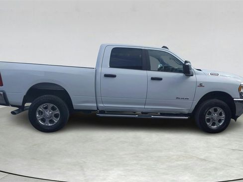 Used 2024 RAM 2500 Big Horn image 7