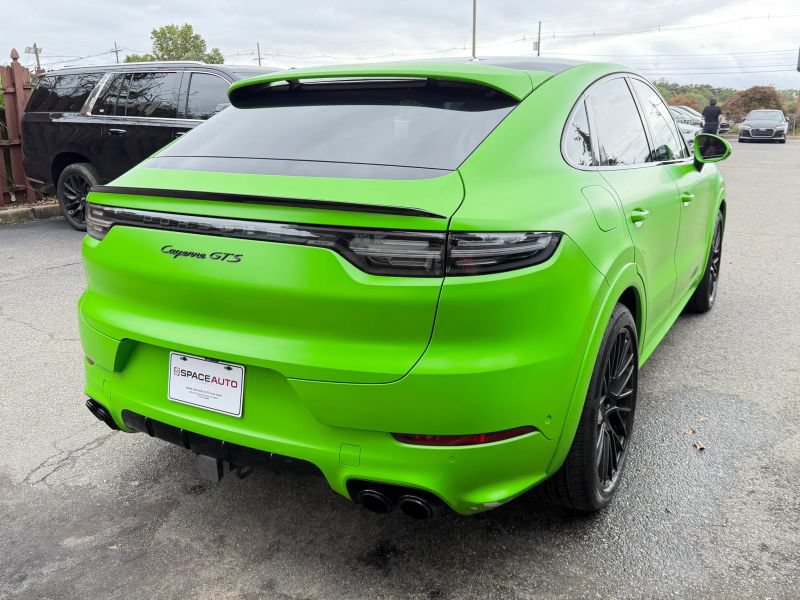 Used 2023 Porsche Cayenne GTS AWD/4WD image 6