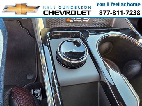 New 2026 Chevrolet Equinox RS w/ Convenience Package III AWD/4WD image 28