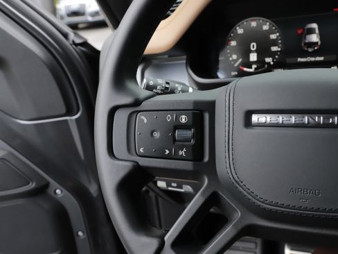Used 2025 Land Rover Defender 110 X AWD/4WD image 23