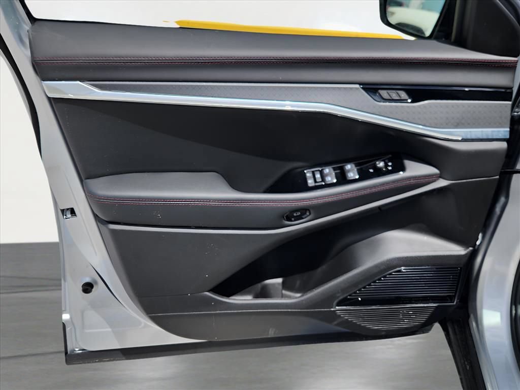 New 2025 Jeep Wagoneer S Limited AWD/4WD image 12