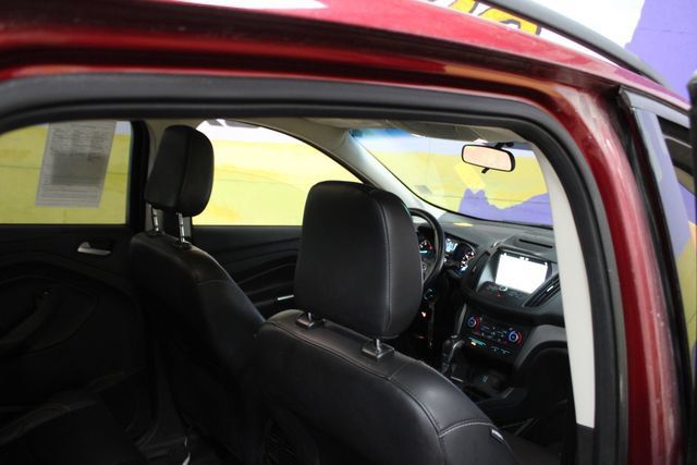 Used 2018 Ford Escape SEL AWD/4WD image 10