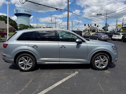 Used 2023 Audi Q7 3.0T Premium Plus w/ Premium Plus Package AWD/4WD image 5