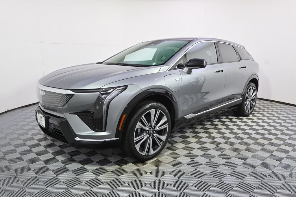 New 2026 Cadillac Optiq Luxury 2 w/ LPO, Floor Liner Package AWD/4WD image 2