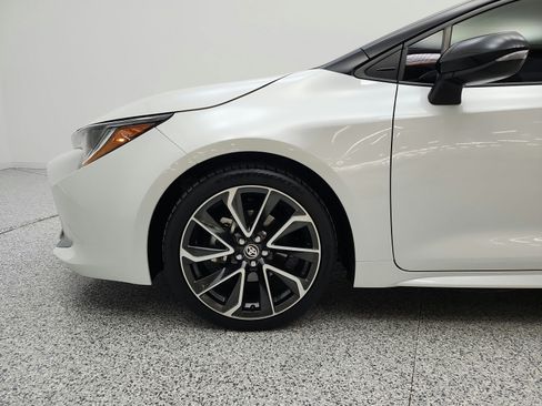 Used 2022 Toyota Corolla XSE w/ Carpet Mat Package (TMS) FWD image 21