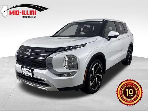 Used 2024 Mitsubishi Outlander SE FWD image 1