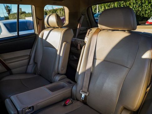 Used 2013 Toyota Highlander Limited image 18