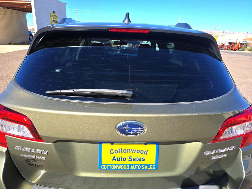 Used 2019 Subaru Outback 3.6R Touring w/ Popular Package #3A AWD/4WD image 33