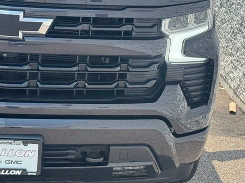 Used 2022 Chevrolet Silverado 1500 RST w/ Convenience Package II AWD/4WD image 10