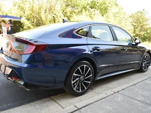 Used 2021 Hyundai Sonata Limited image 3