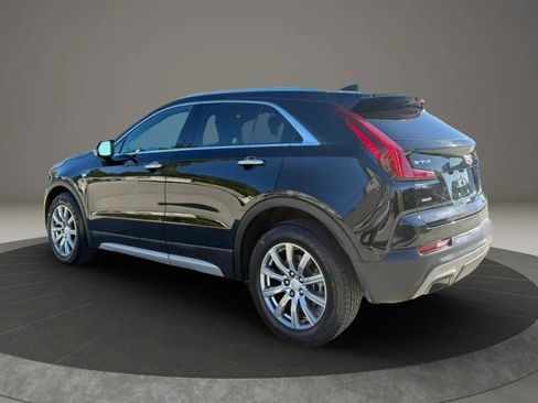 Used 2020 Cadillac XT4 Premium Luxury w/ Cold Weather Package AWD/4WD image 4