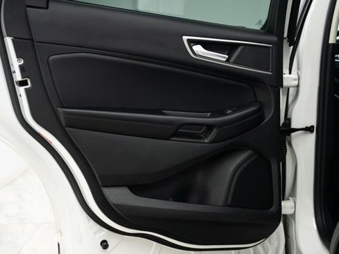 Used 2022 Ford Edge SEL w/ Convenience Package image 23