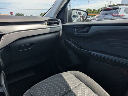 Used 2024 Ford Escape Active AWD/4WD image 16